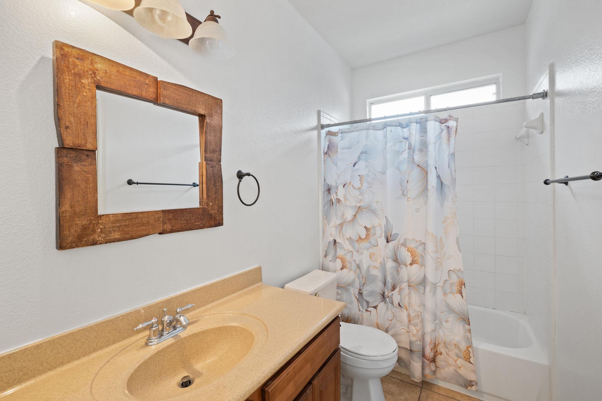 221 McGarity St, Kyle, TX 78640