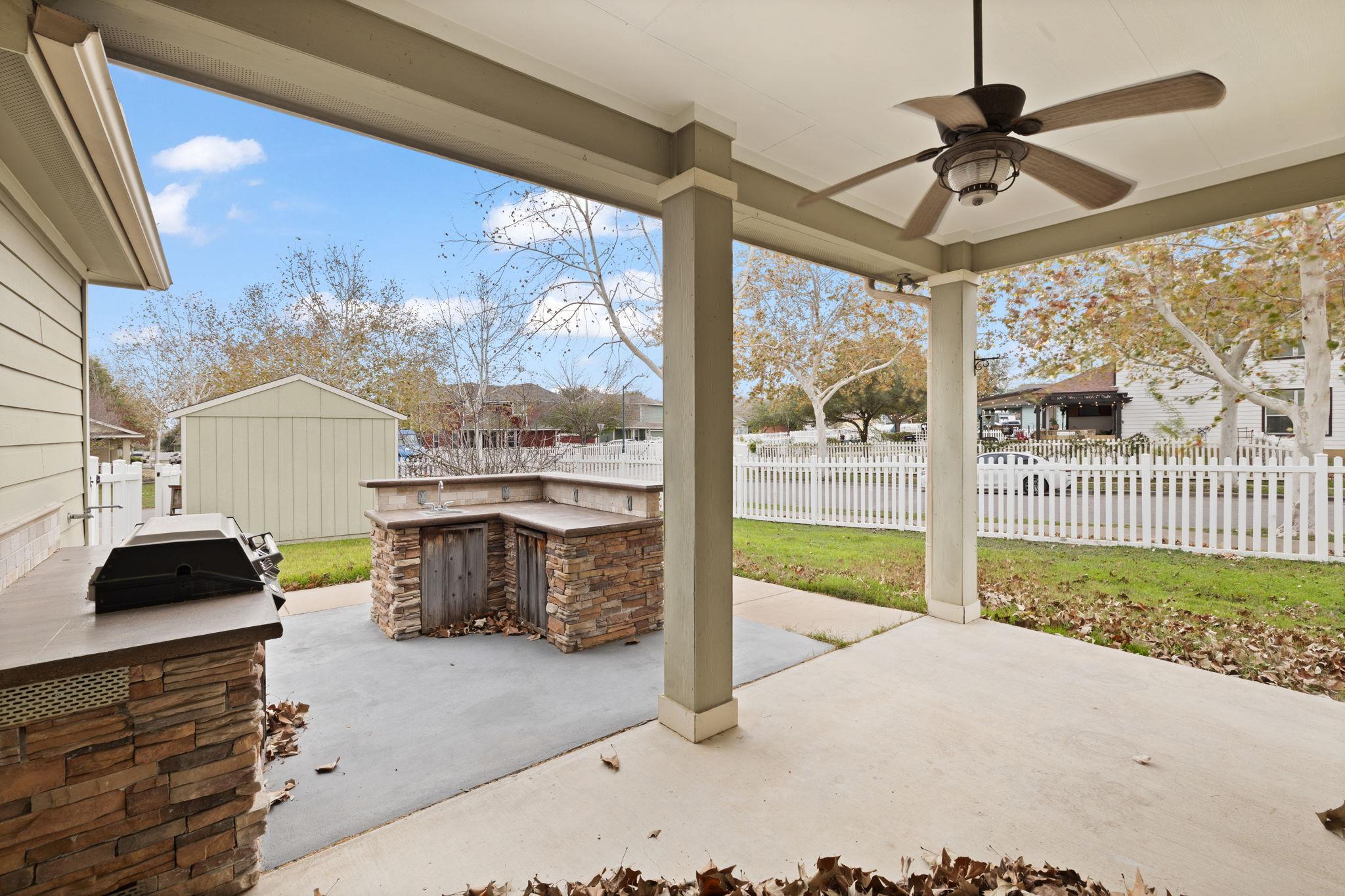 221 McGarity St, Kyle, TX 78640