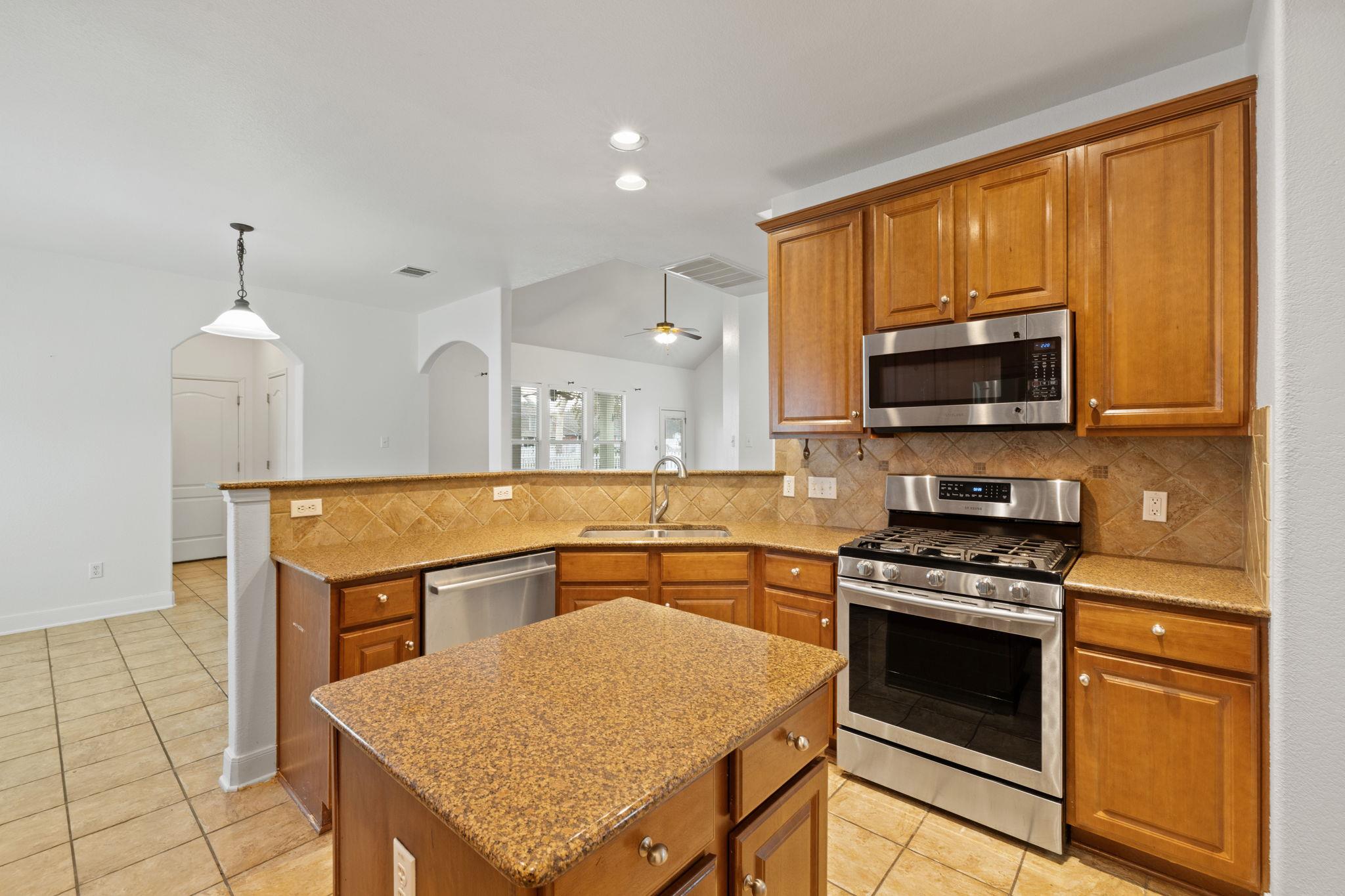 221 McGarity St, Kyle, TX 78640