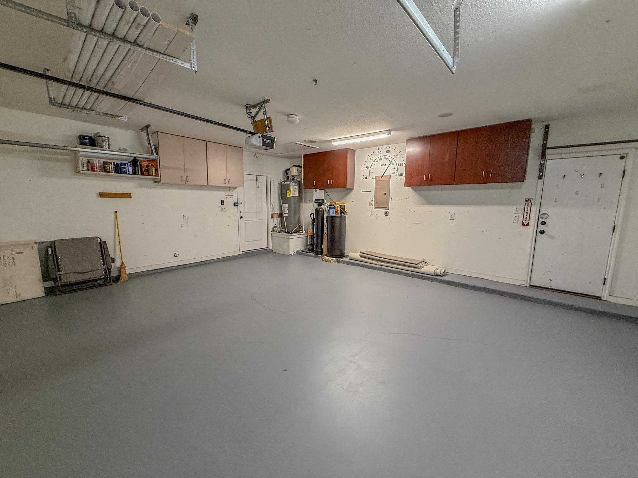 300 Western Sky Trl, Jarrell, TX 76537