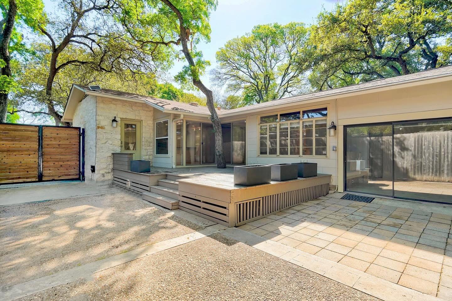 4914 Strass Dr, Austin, TX 78731