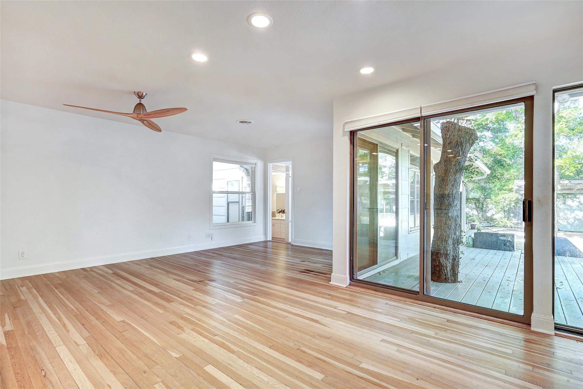 4914 Strass Dr, Austin, TX 78731