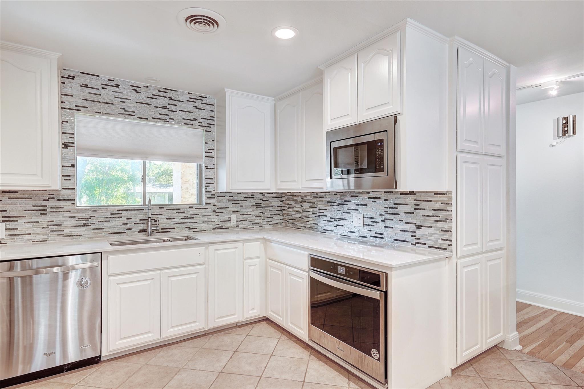 4914 Strass Dr, Austin, TX 78731