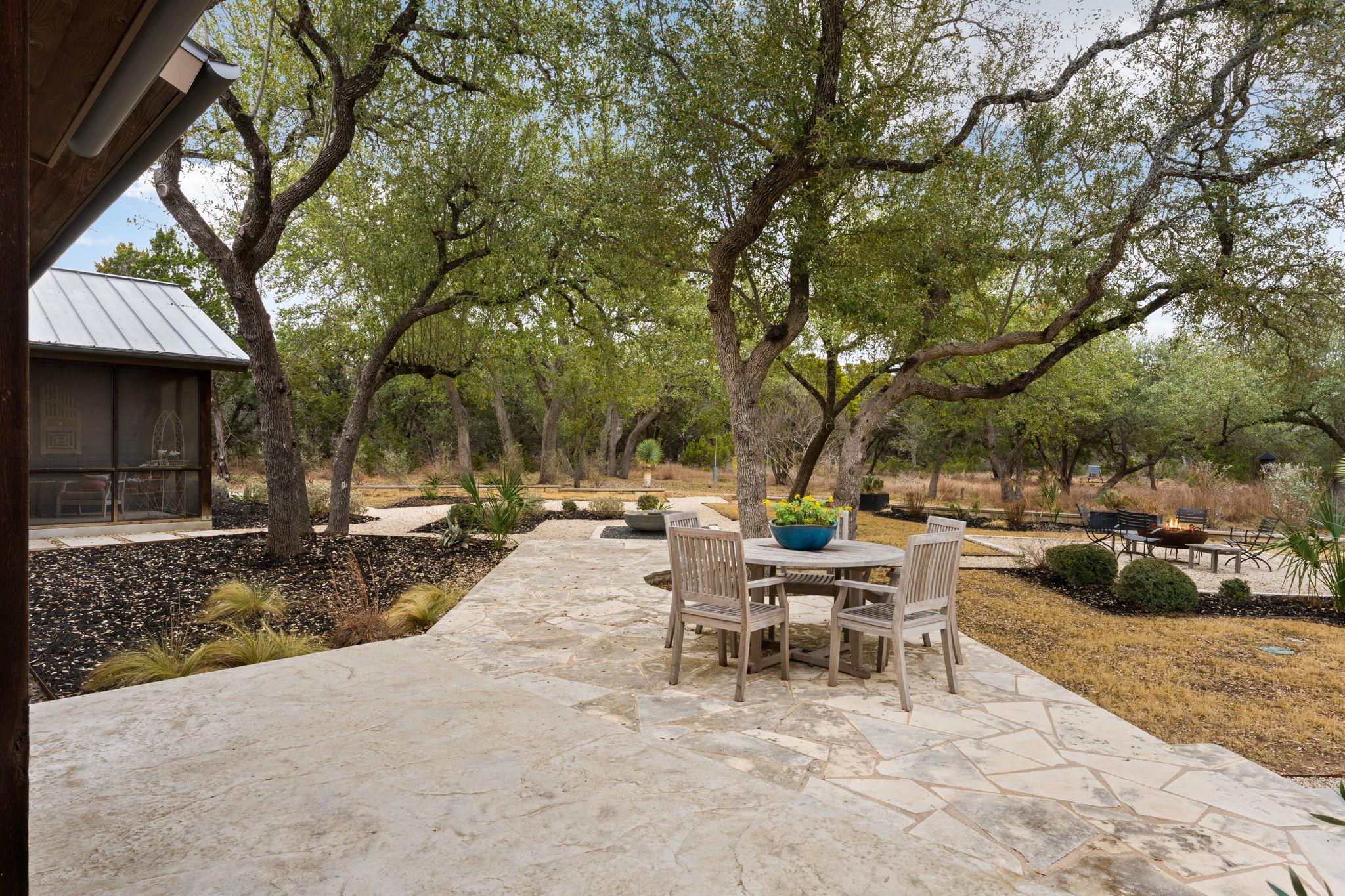 5675 Mustang Valley Trl, Wimberley, TX 78676