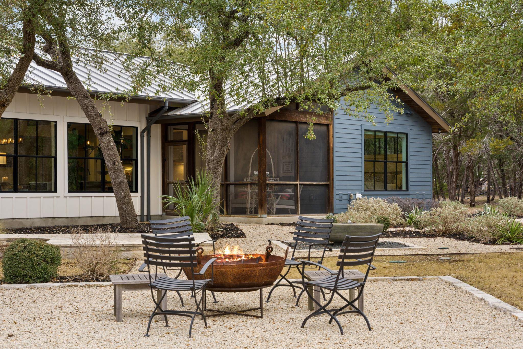 5675 Mustang Valley Trl, Wimberley, TX 78676