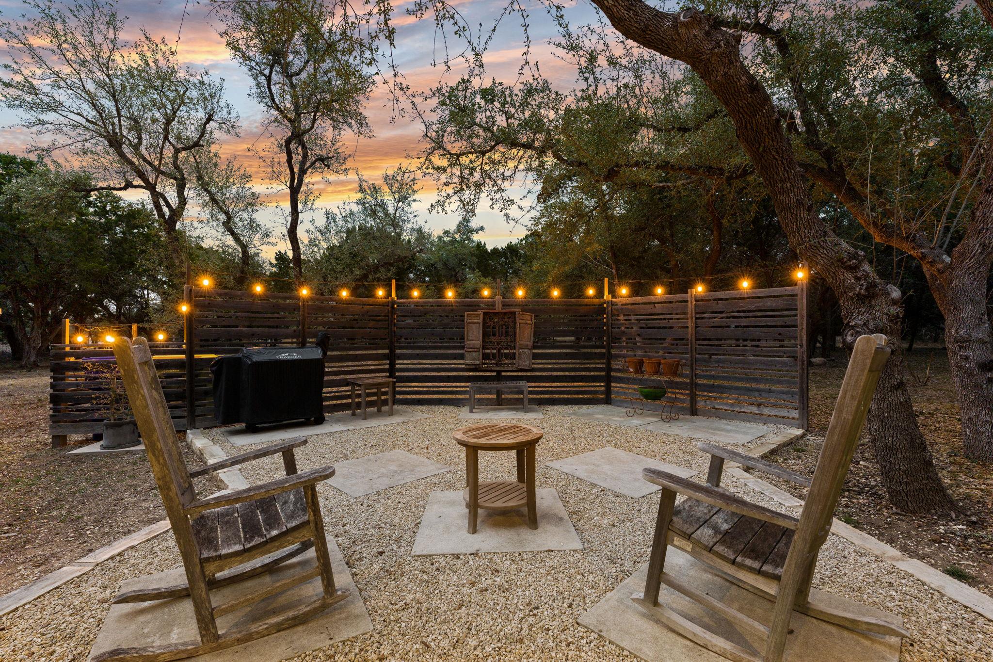 5675 Mustang Valley Trl, Wimberley, TX 78676