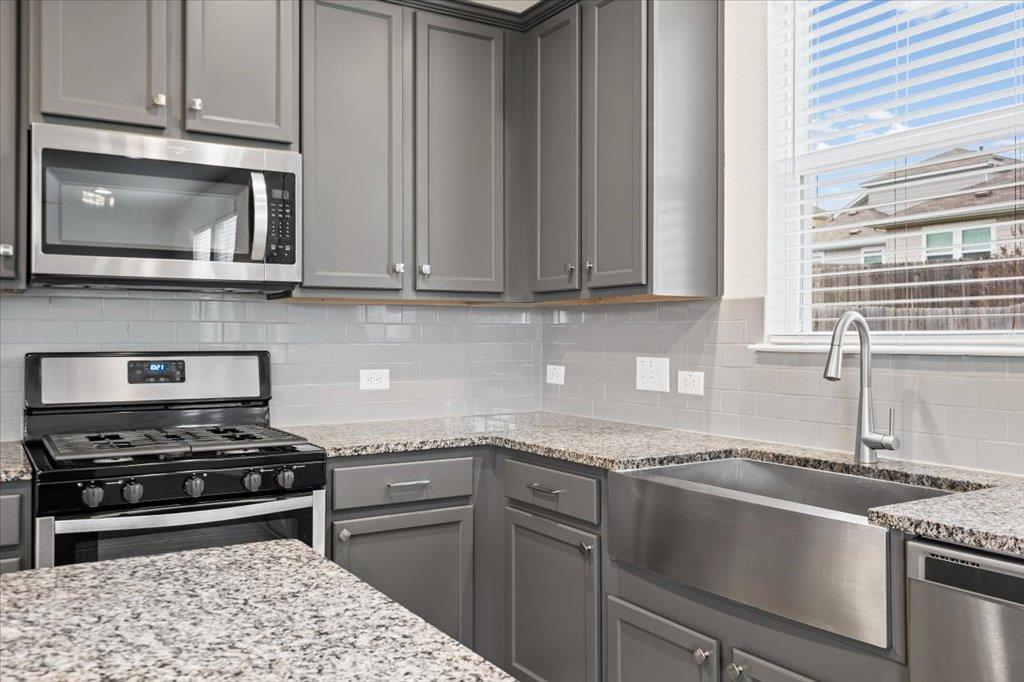 6313 Mary Lewis Dr, Austin, TX 78747