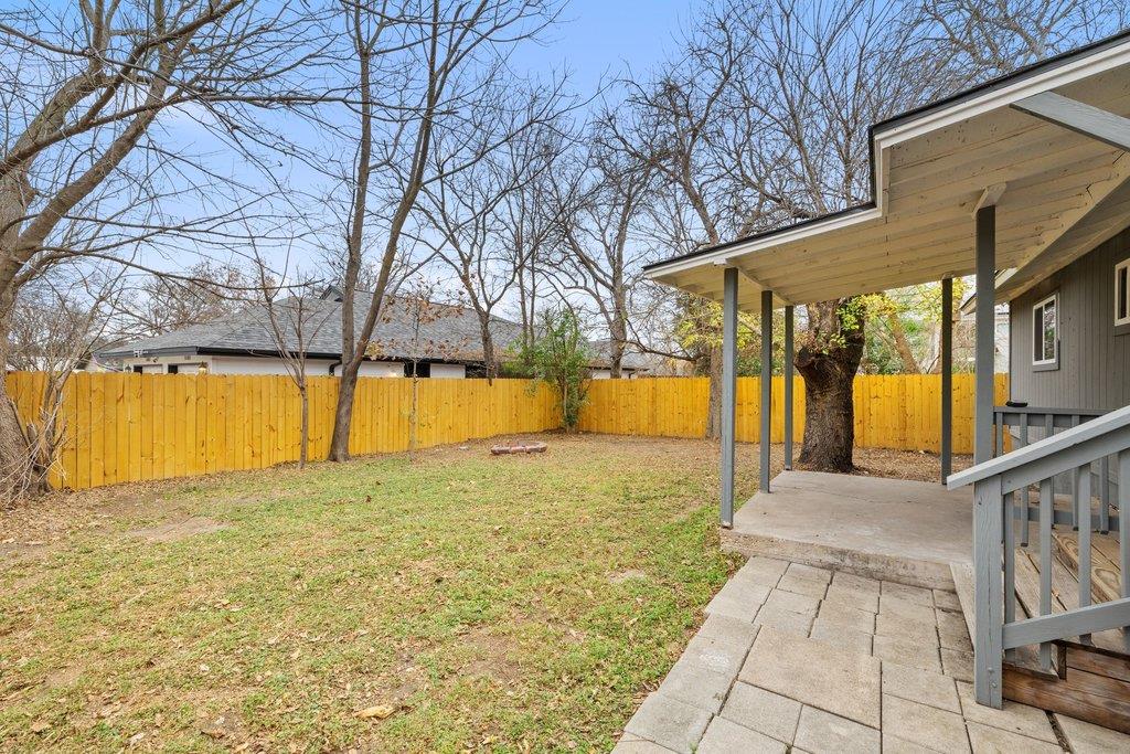 7614 WATSON St, Austin, TX 78757