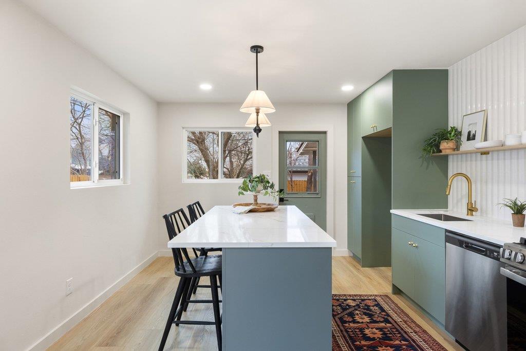 7614 WATSON St, Austin, TX 78757