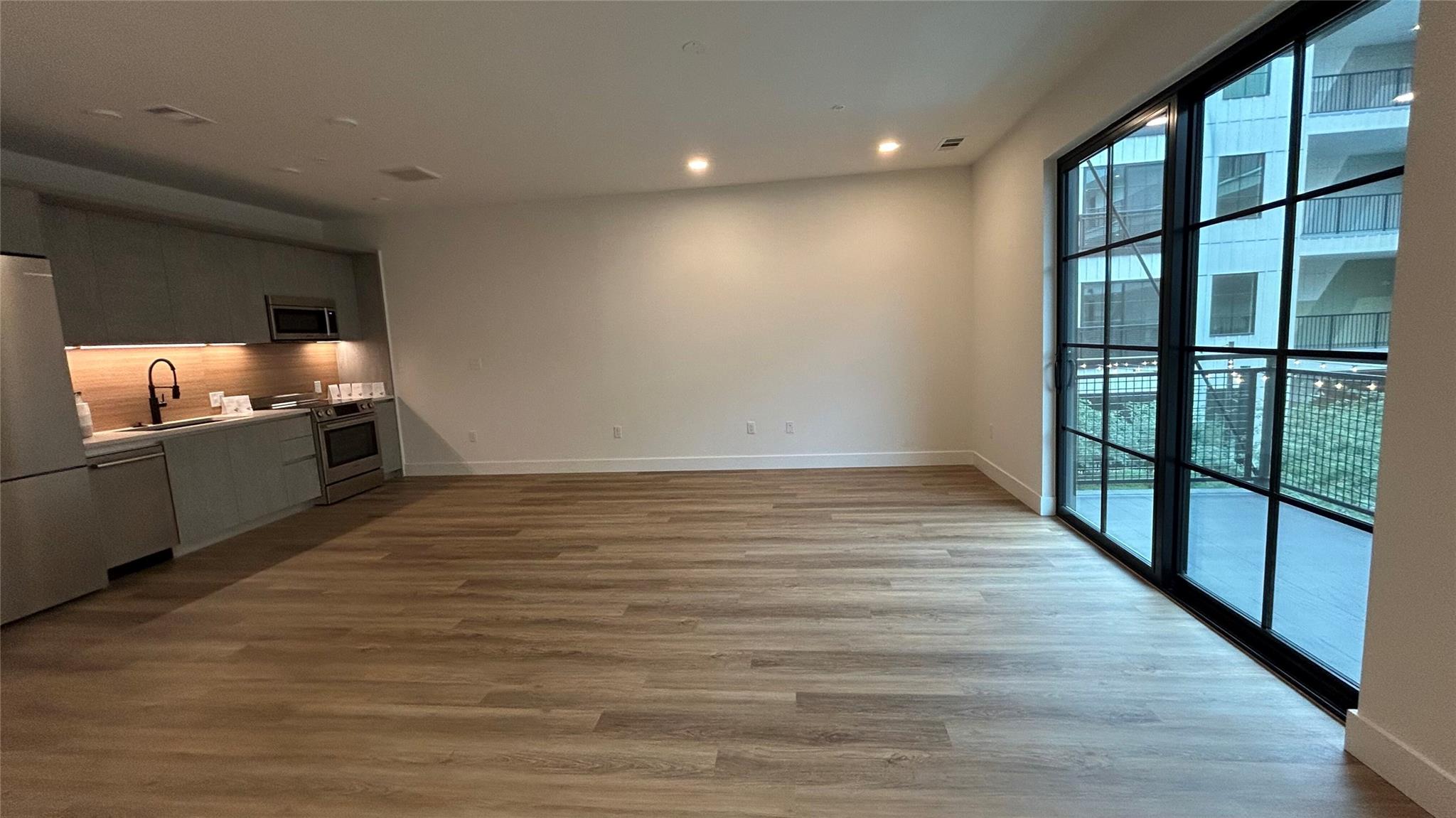 4315 S Congress Ave # 316, Austin, TX 78745