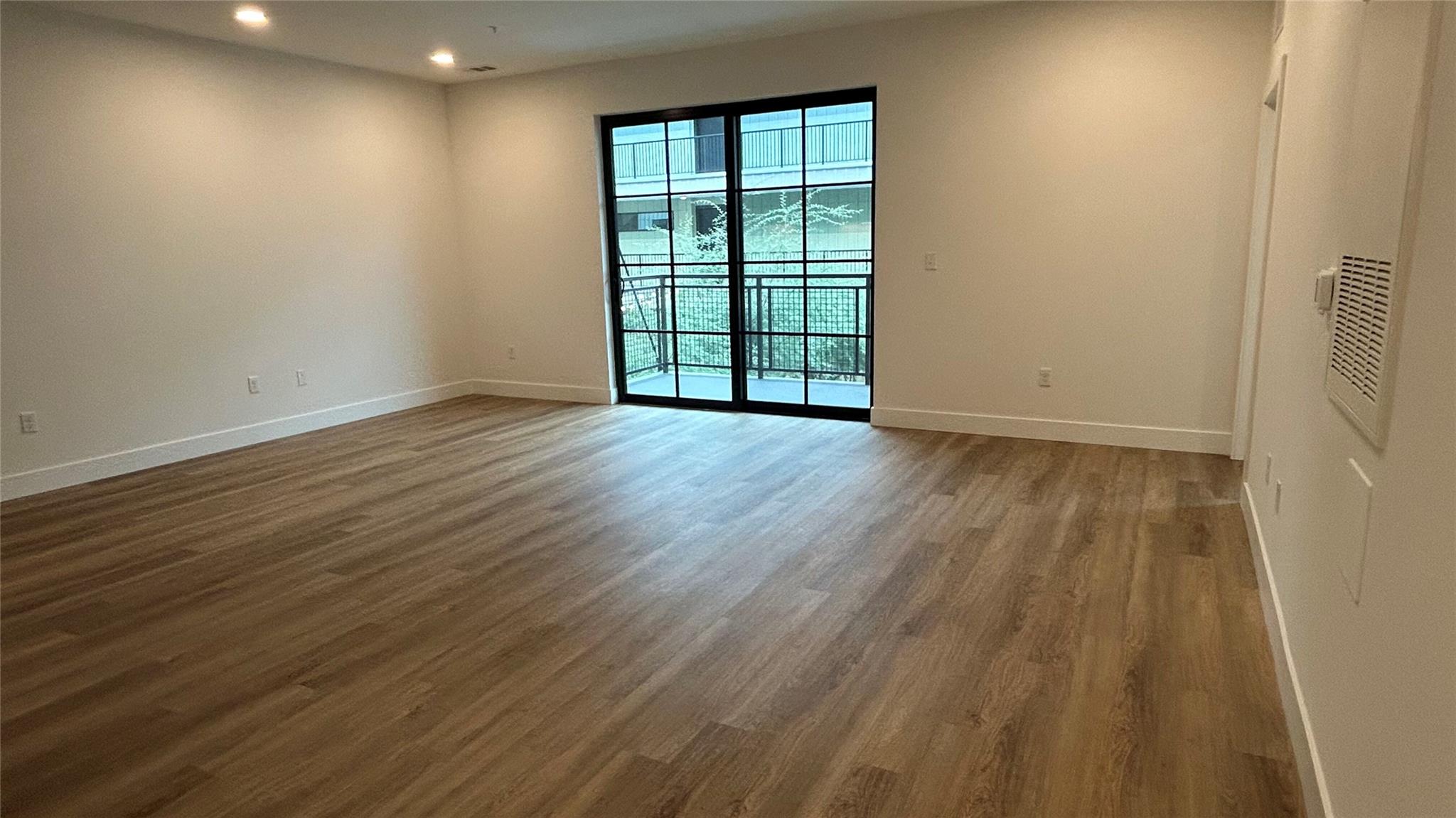 4315 S Congress Ave # 316, Austin, TX 78745