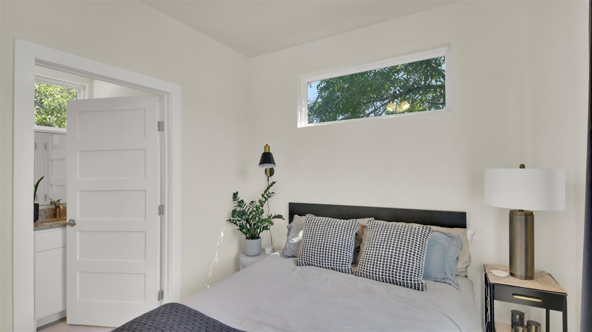 510 Blackson Ave # 2, Austin, TX 78752