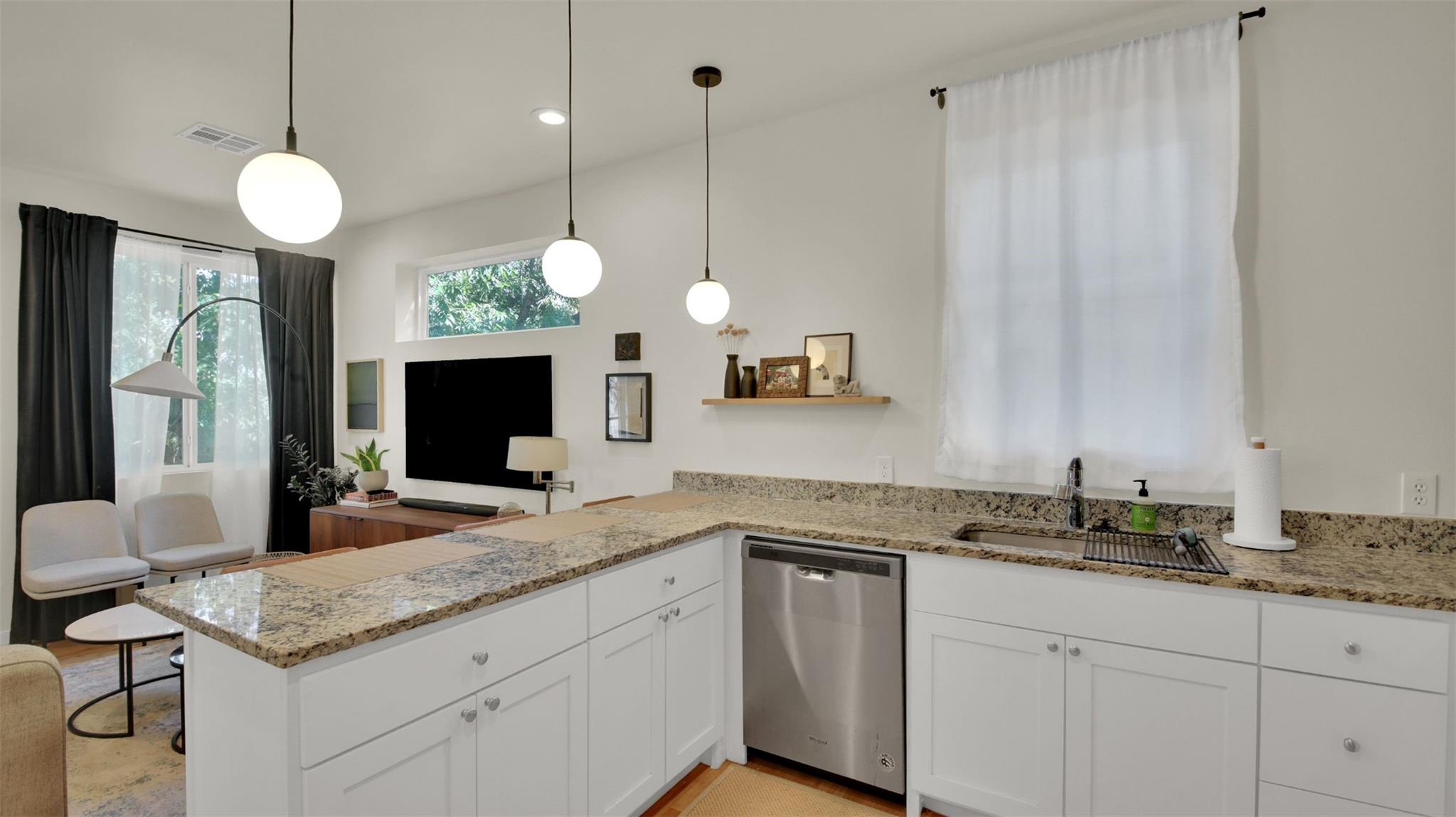 510 Blackson Ave # 2, Austin, TX 78752