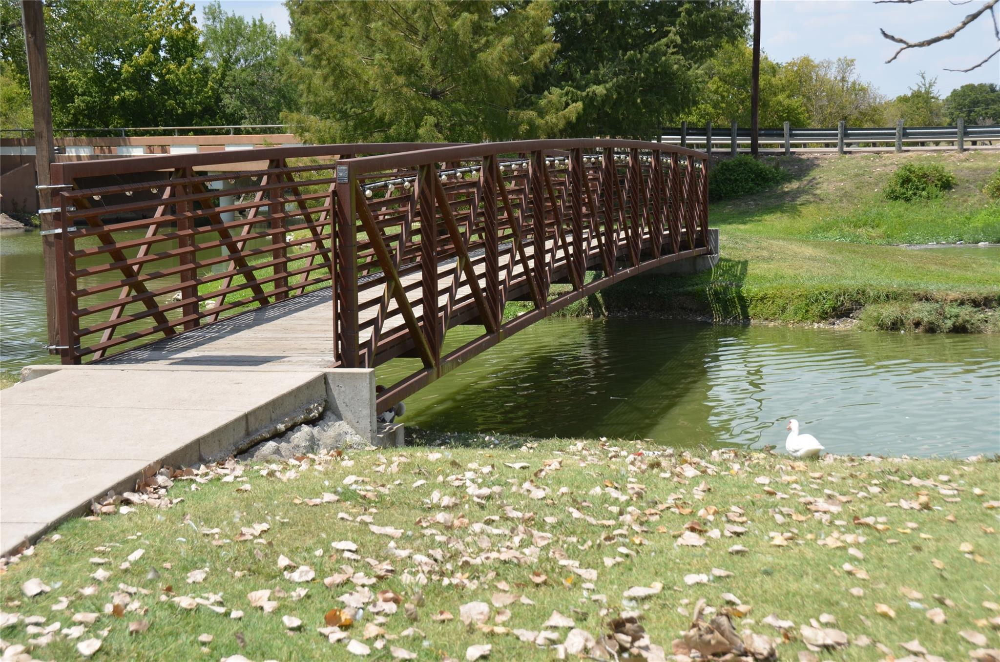 1209 Vance St # 12, Taylor, TX 76574