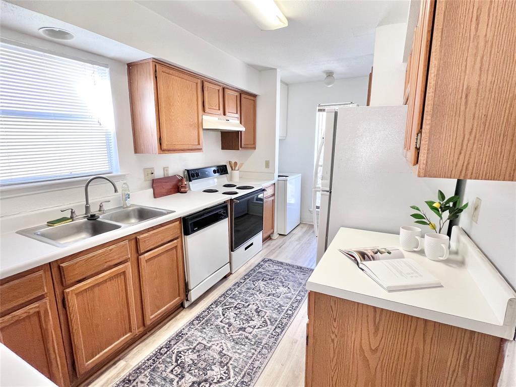 2450 Wickersham Ln # 106, Austin, TX 78741