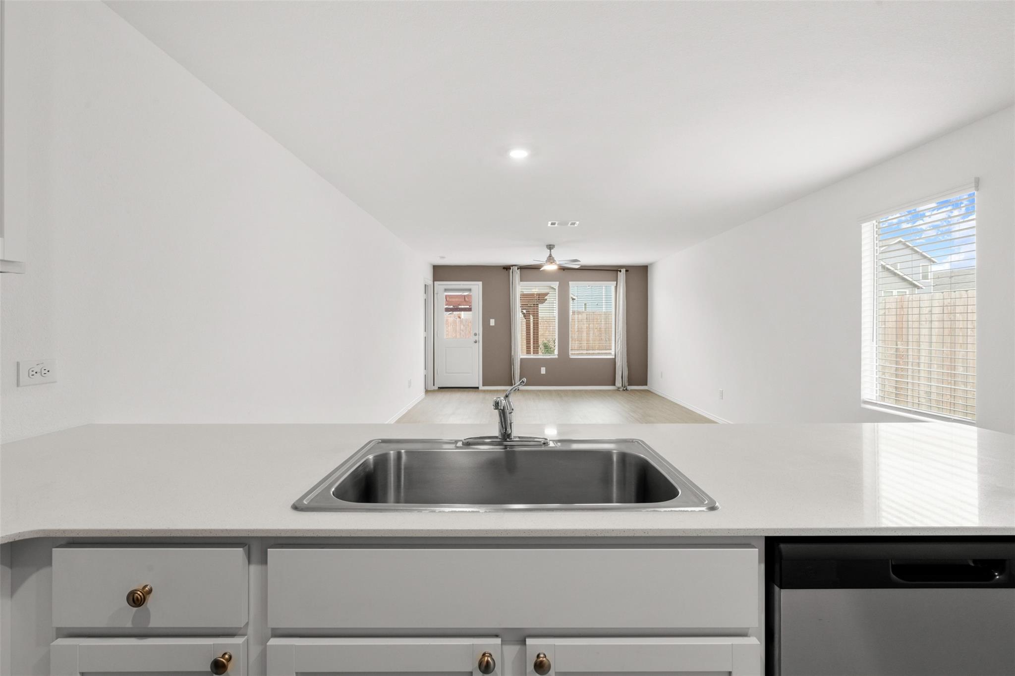 517 Texas Angel Way, Jarrell, TX 76537