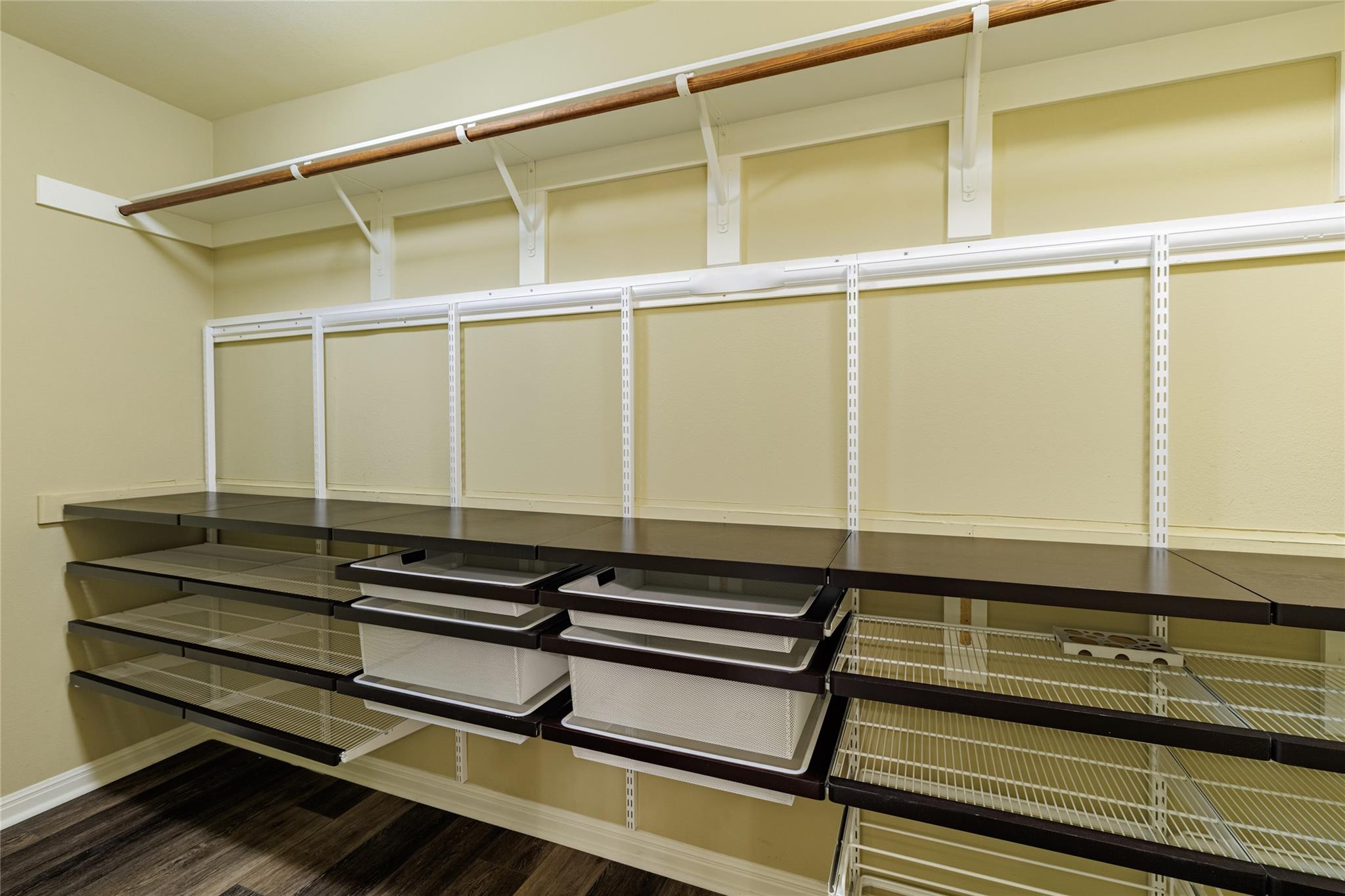 40 N Interstate 35 # 6D3, Austin, TX 78701