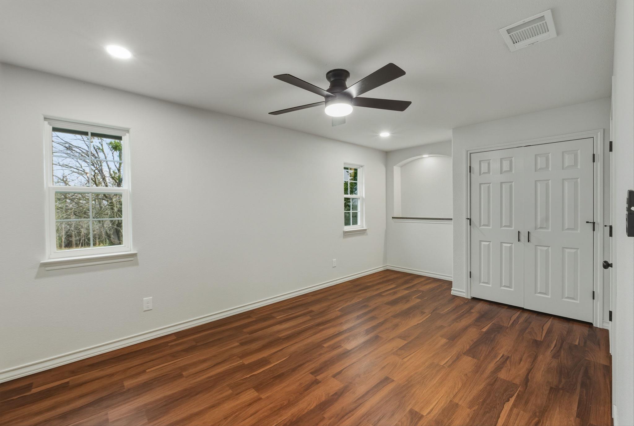 20808 Sandy Brown Ln, Webberville, TX 78621