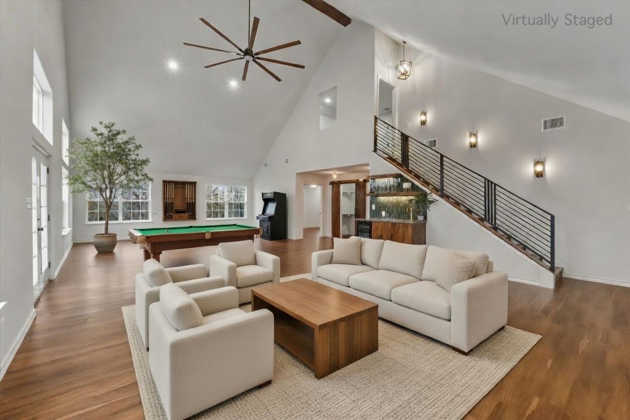 20808 Sandy Brown Ln, Webberville, TX 78621