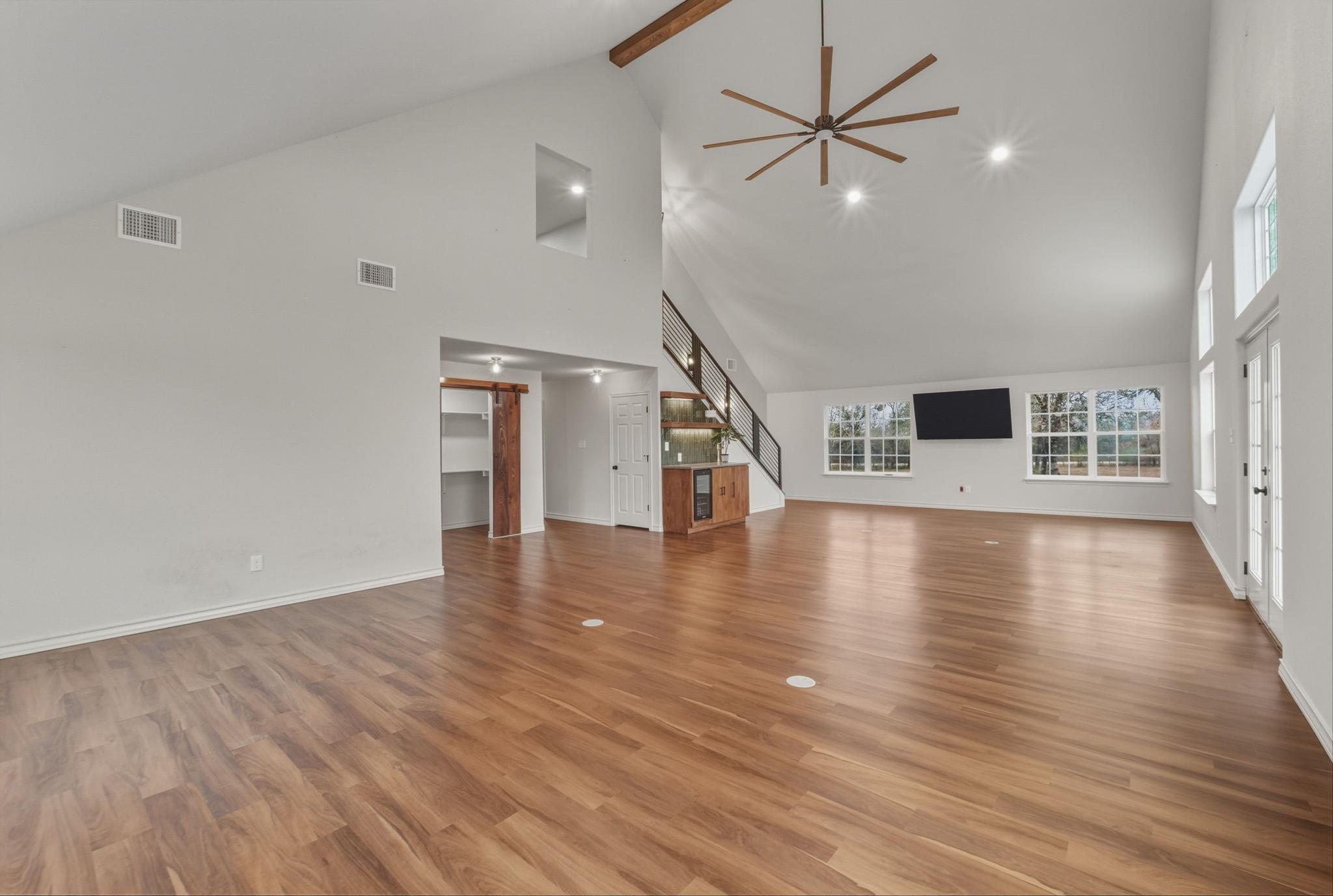 20808 Sandy Brown Ln, Webberville, TX 78621