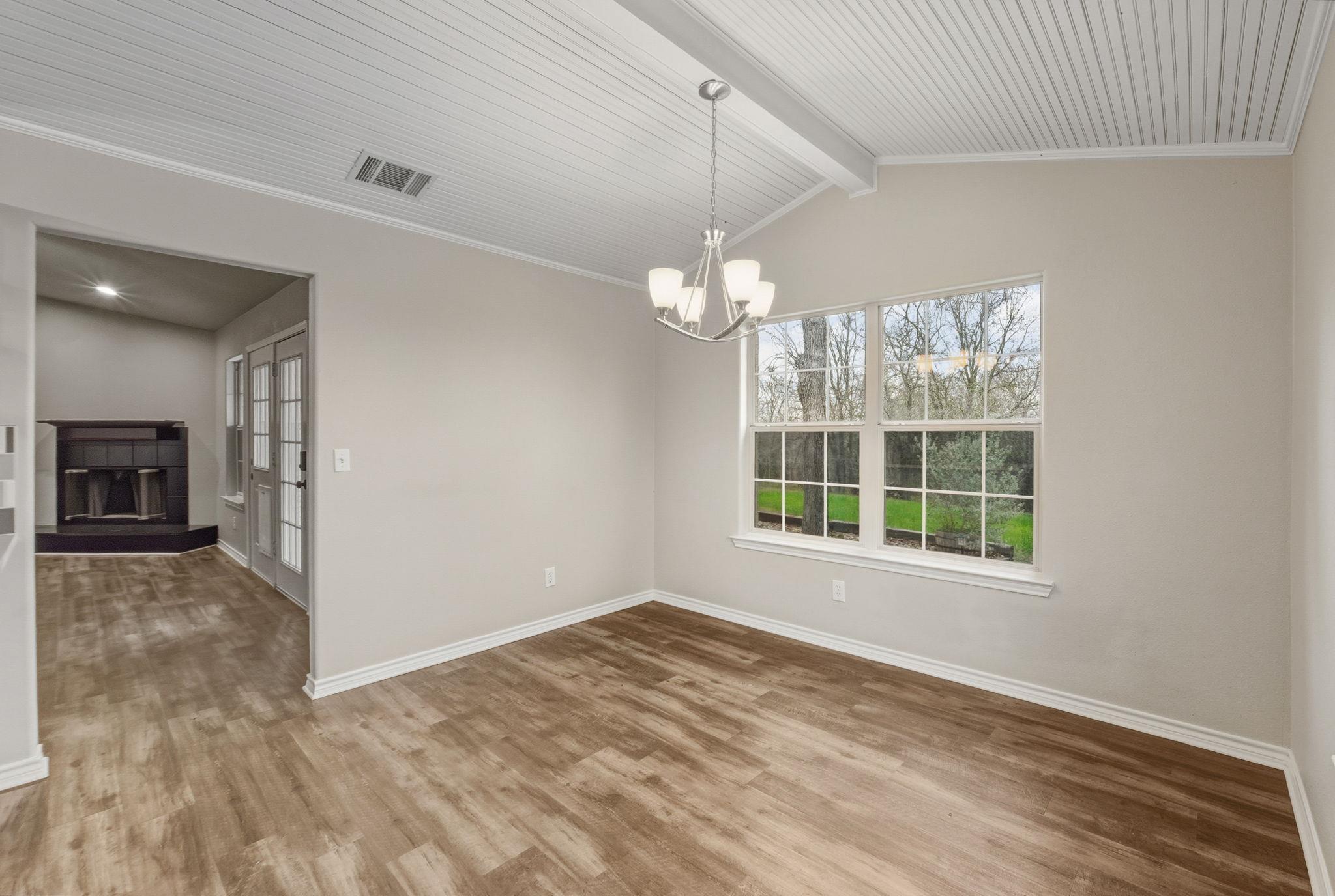 20808 Sandy Brown Ln, Webberville, TX 78621