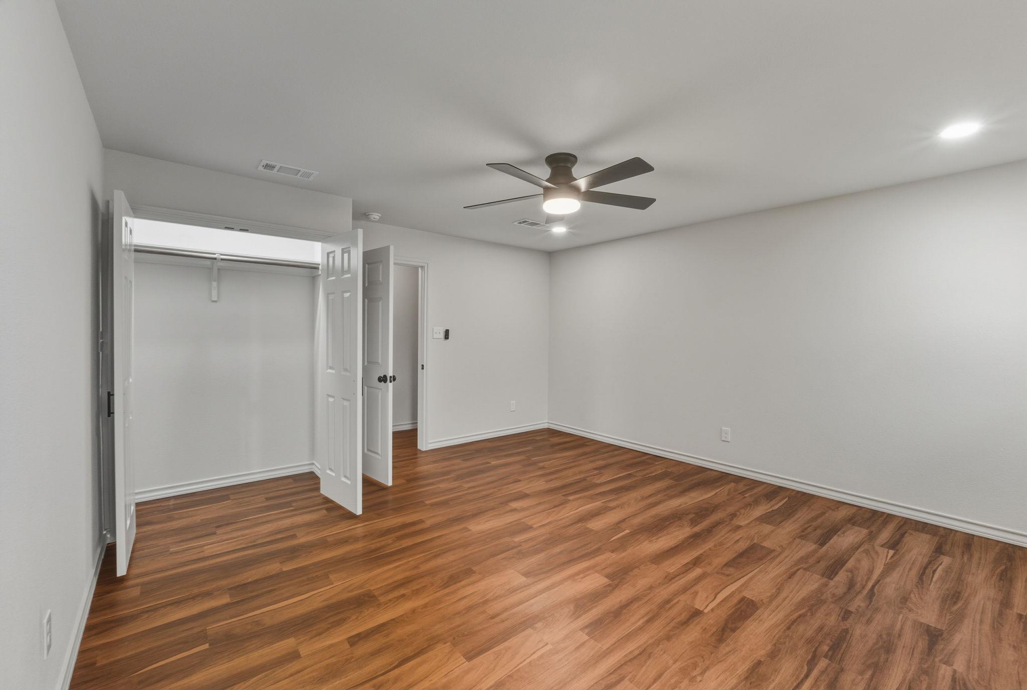 20808 Sandy Brown Ln, Webberville, TX 78621