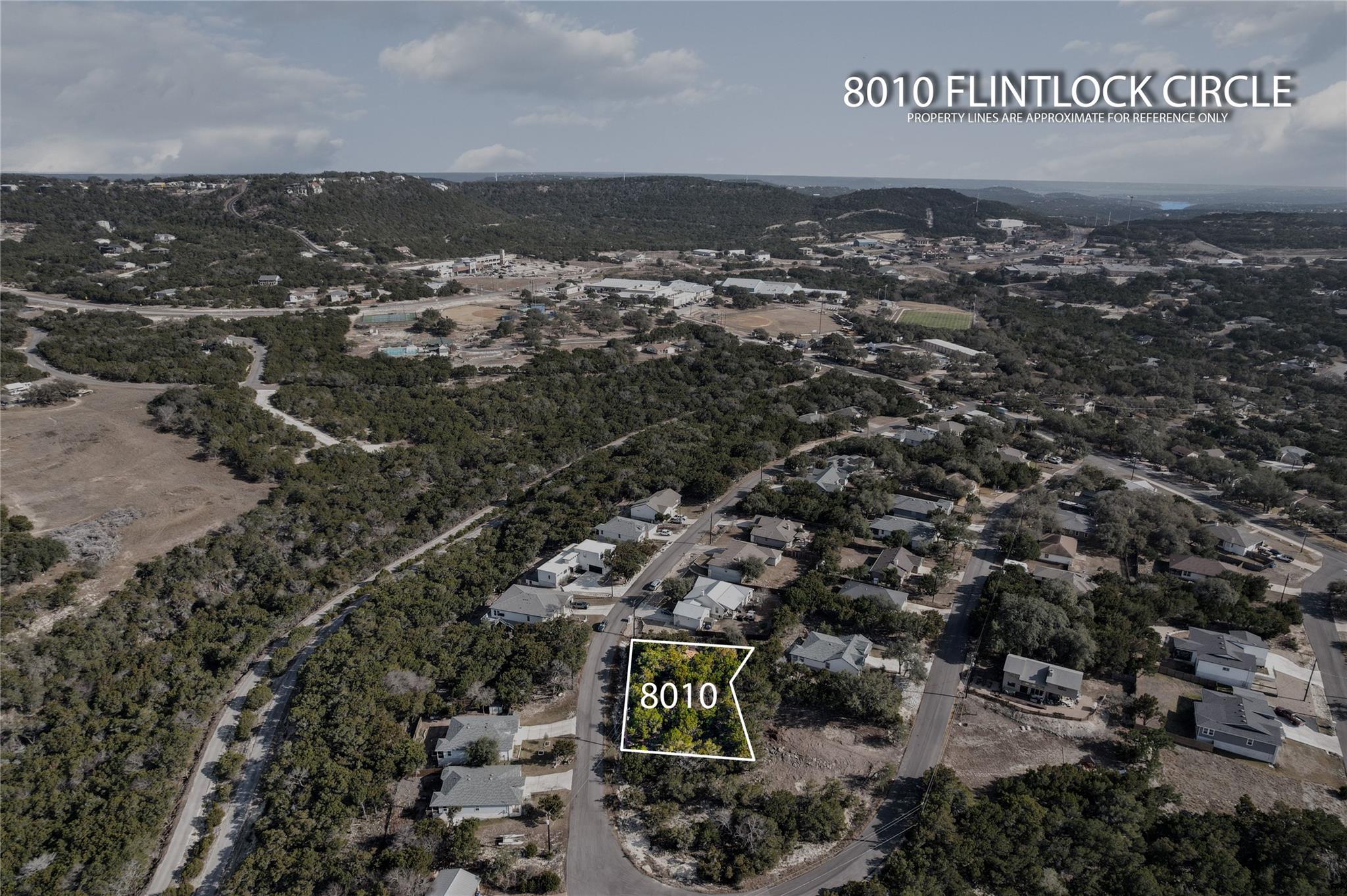 8010 Flintlock Cir, Lago Vista, TX 78645