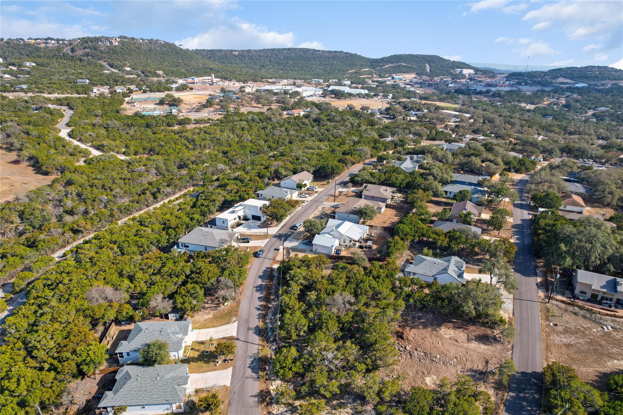 8010 Flintlock Cir, Lago Vista, TX 78645