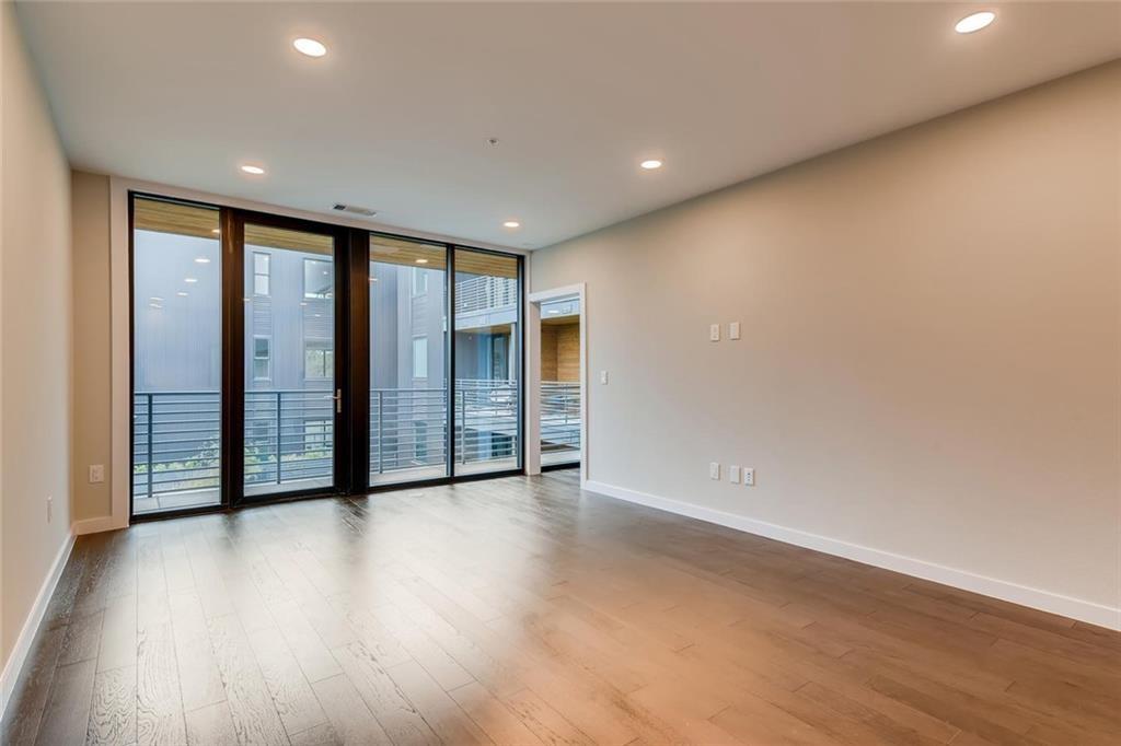 900 S 1st St # 310, Austin, TX 78704