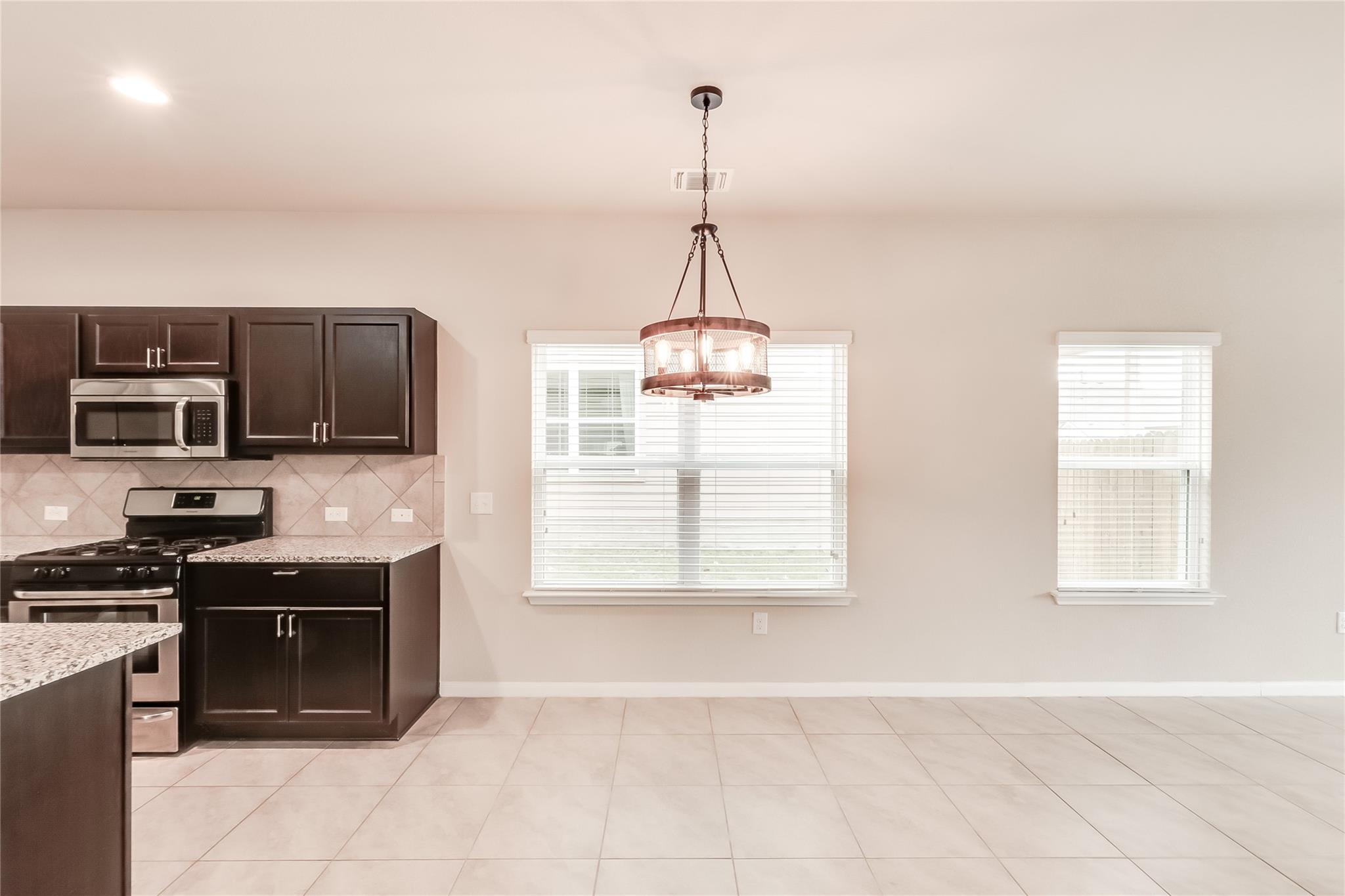 6605 Kauai Ln, Austin, TX 78744