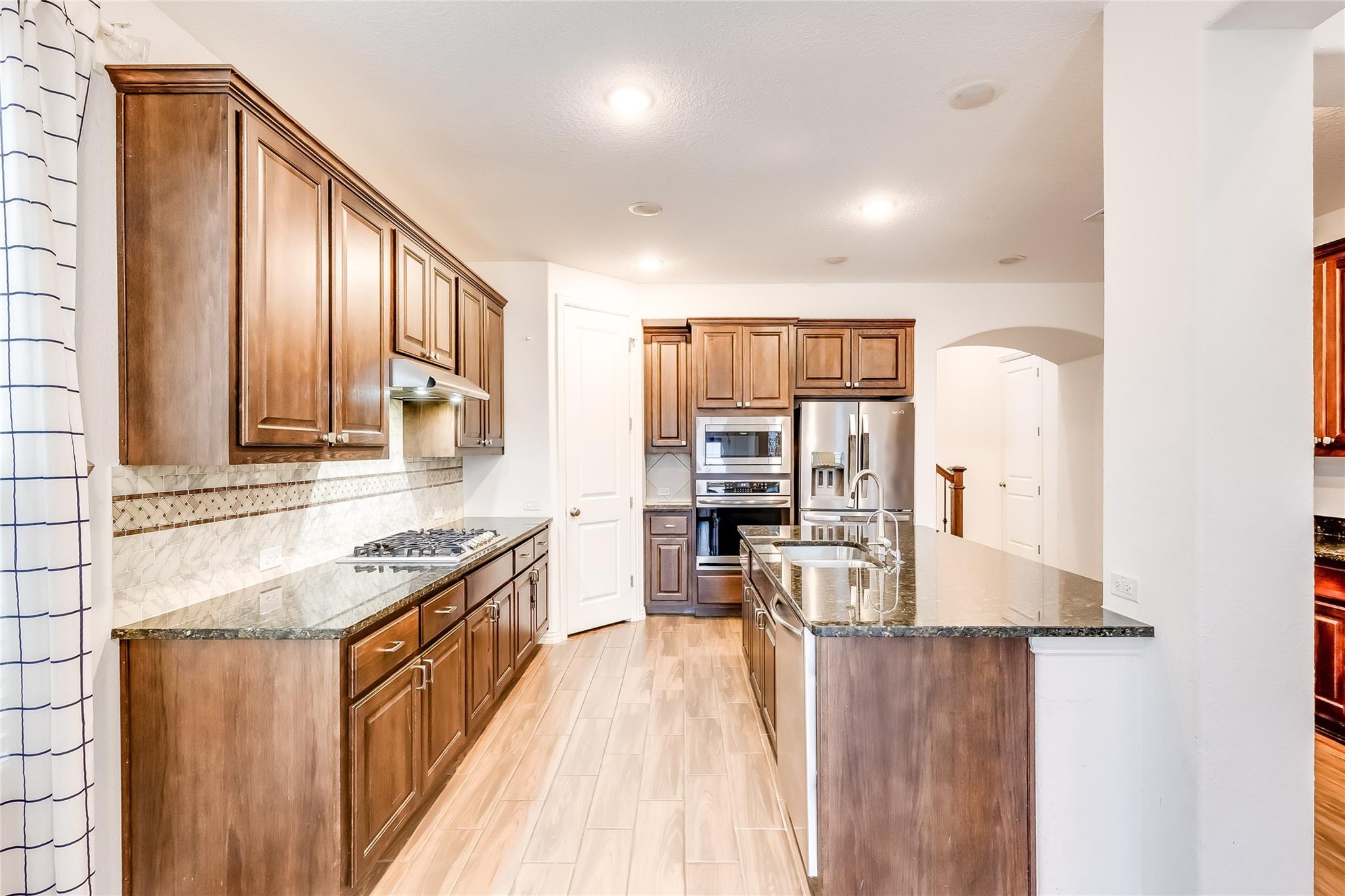 2908 Consuelo Way, Round Rock, TX 78665