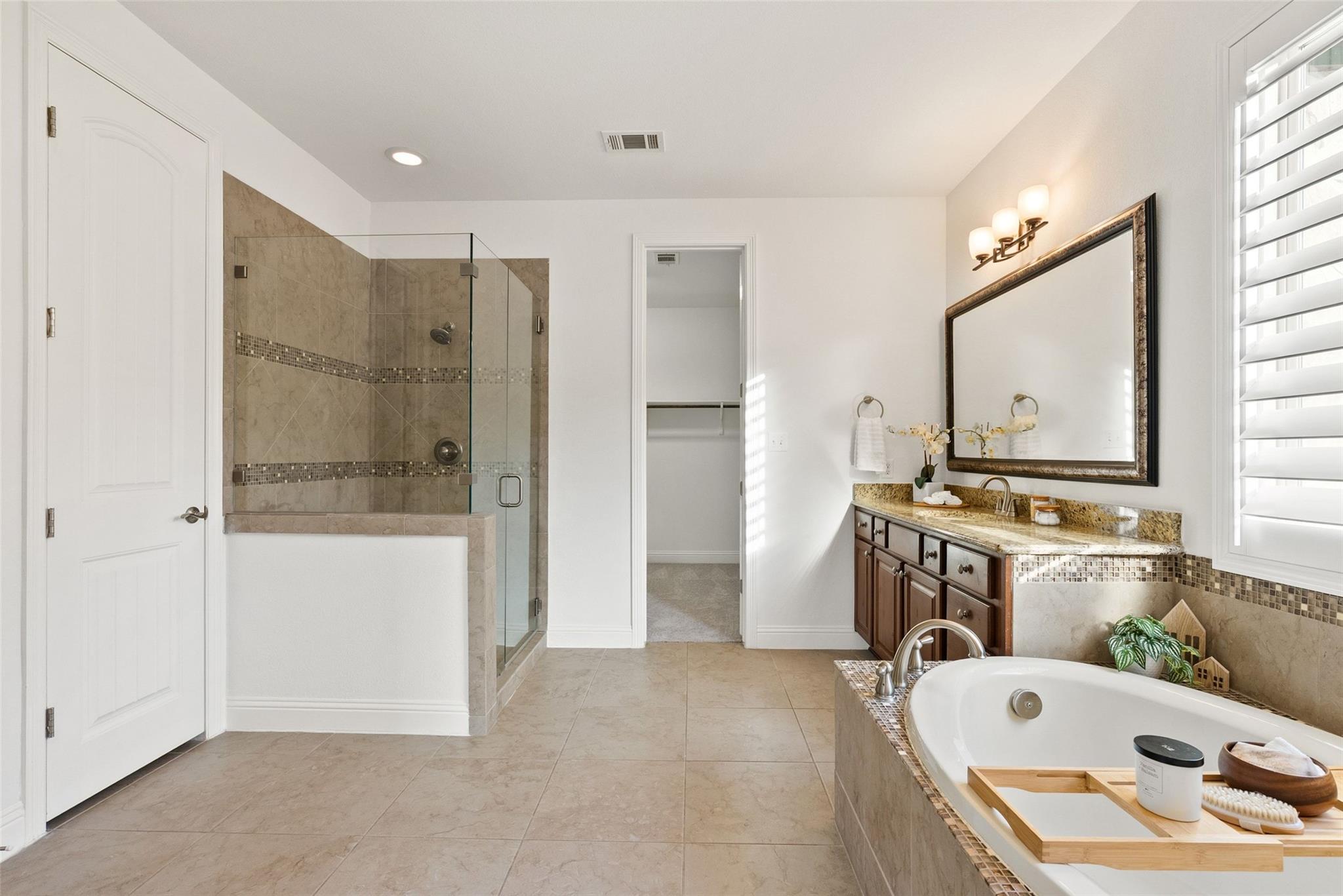 302 Duffy Ln, Lakeway, TX 78738