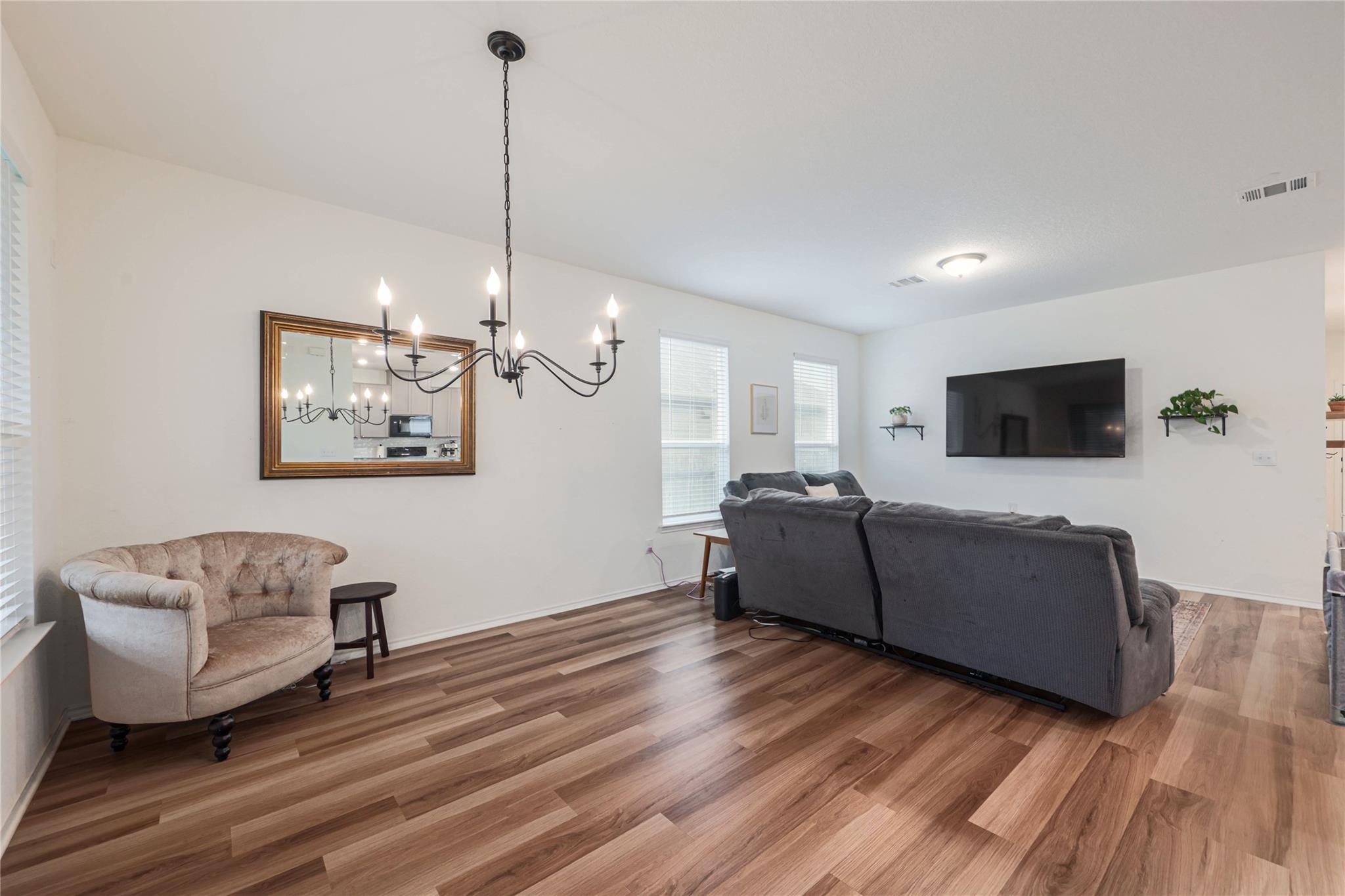 8001 Crystalbrook West W, Austin, TX 78724