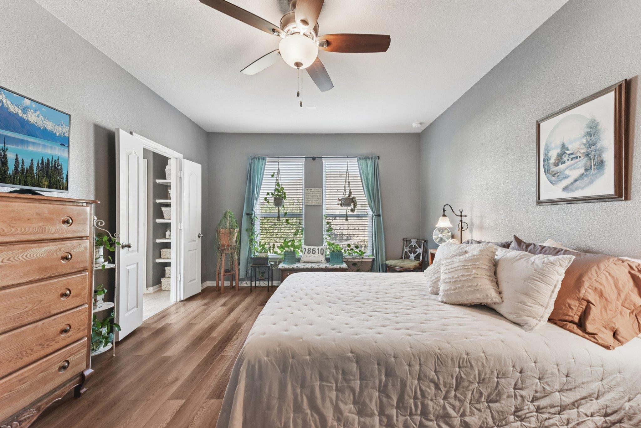 247 Joseph Dr, Buda, TX 78610