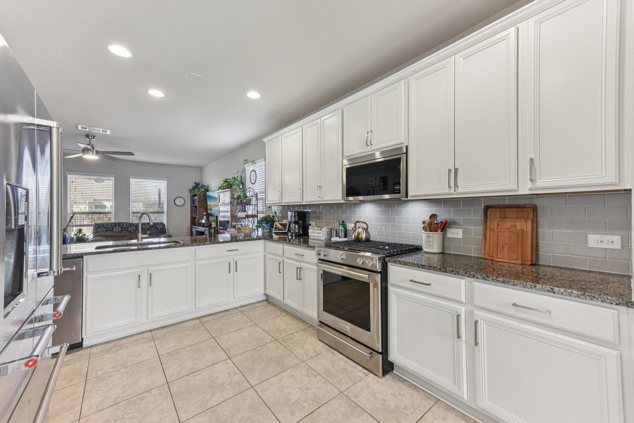 247 Joseph Dr, Buda, TX 78610