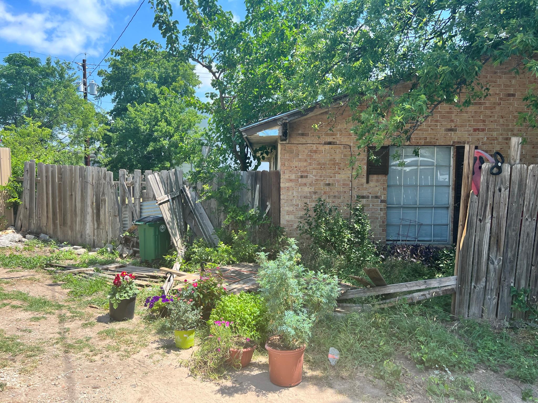7710 Eastcrest Dr, Austin, TX 78752