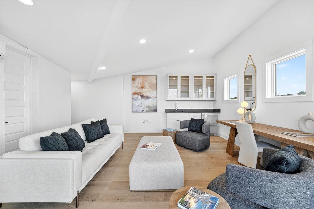 2707 Salek Vw, Austin, TX 78741