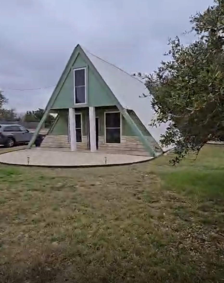 1115 County Road 220, Florence, TX 76527