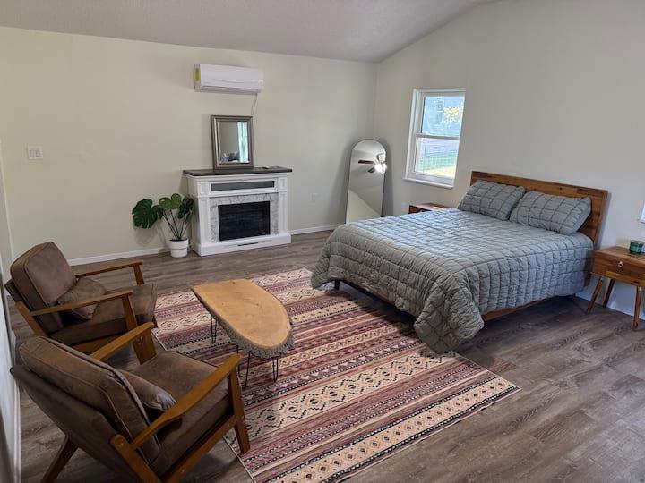 1115 County Road 220, Florence, TX 76527