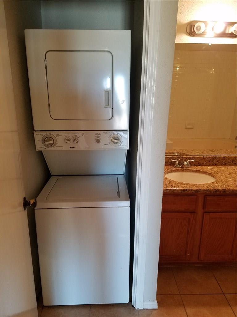 2450 WICKERSHAM Ln # 1317, Austin, TX 78741