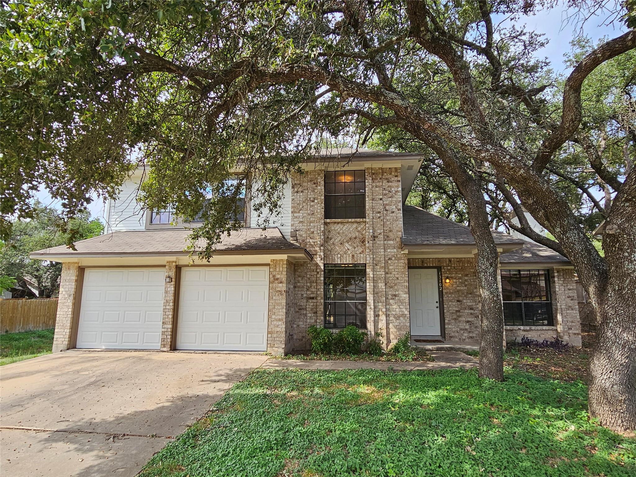 13102 Briar Hollow Dr, Austin, TX 78729