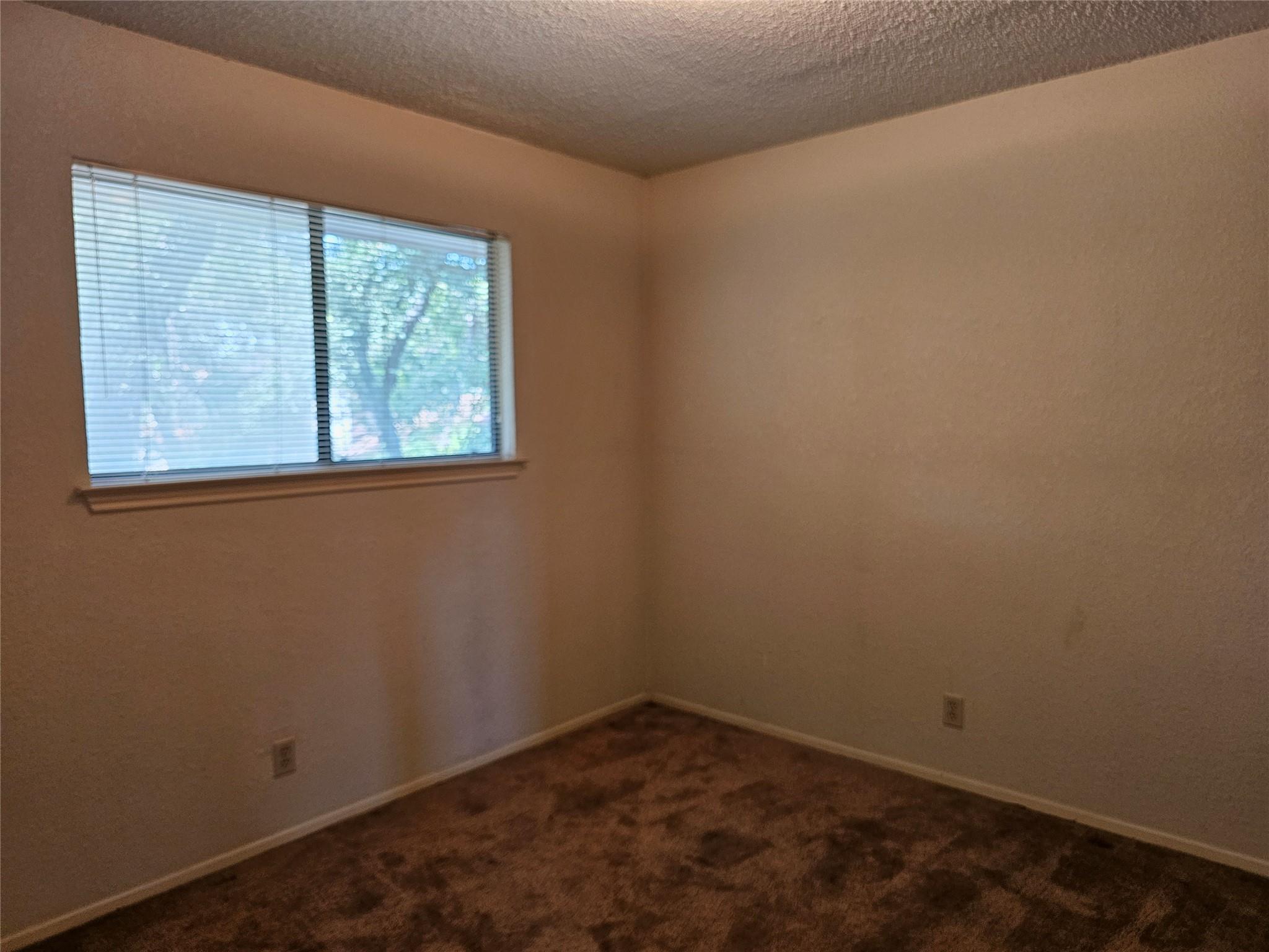 13102 Briar Hollow Dr, Austin, TX 78729