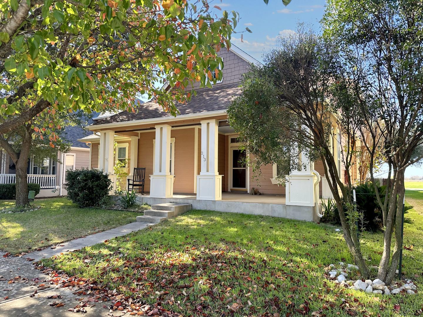 213 Newberry Trl, San Marcos, TX 78666