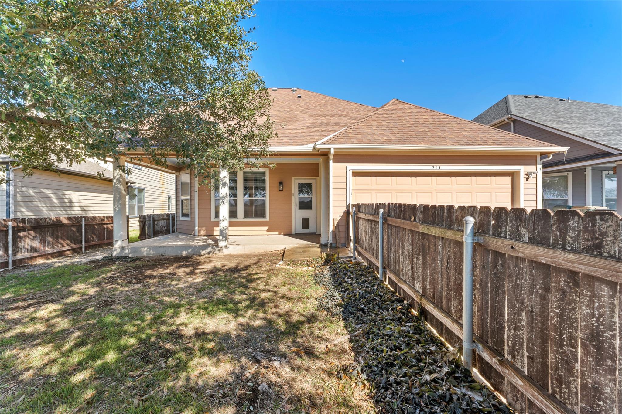 213 Newberry Trl, San Marcos, TX 78666