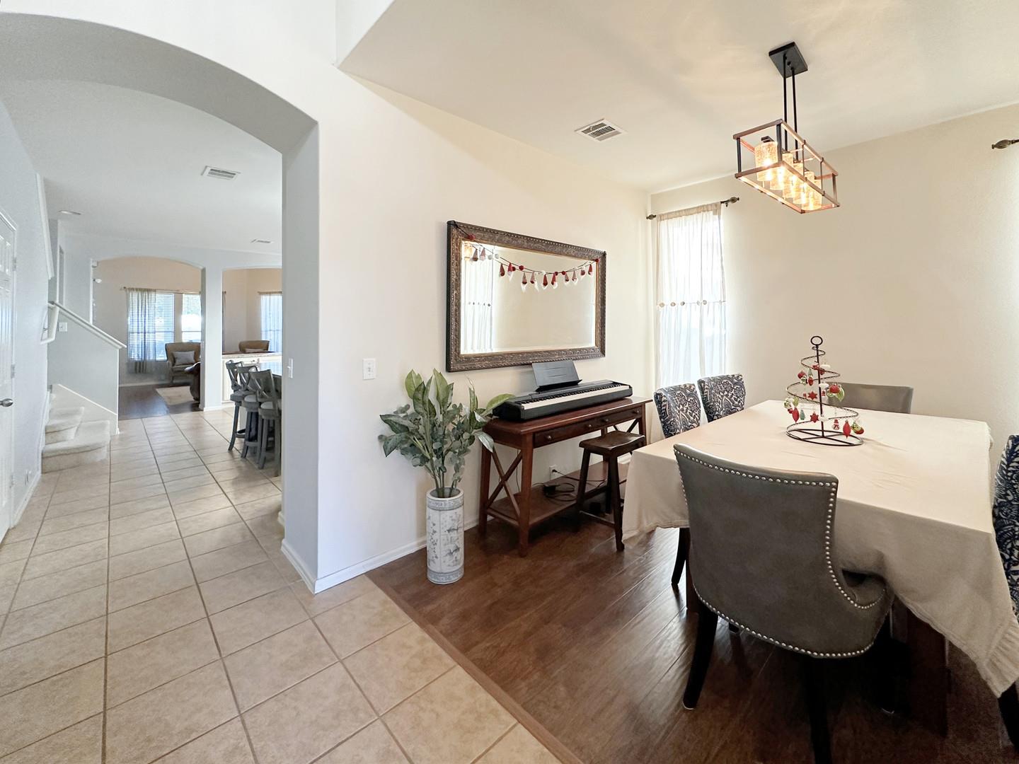 213 Newberry Trl, San Marcos, TX 78666