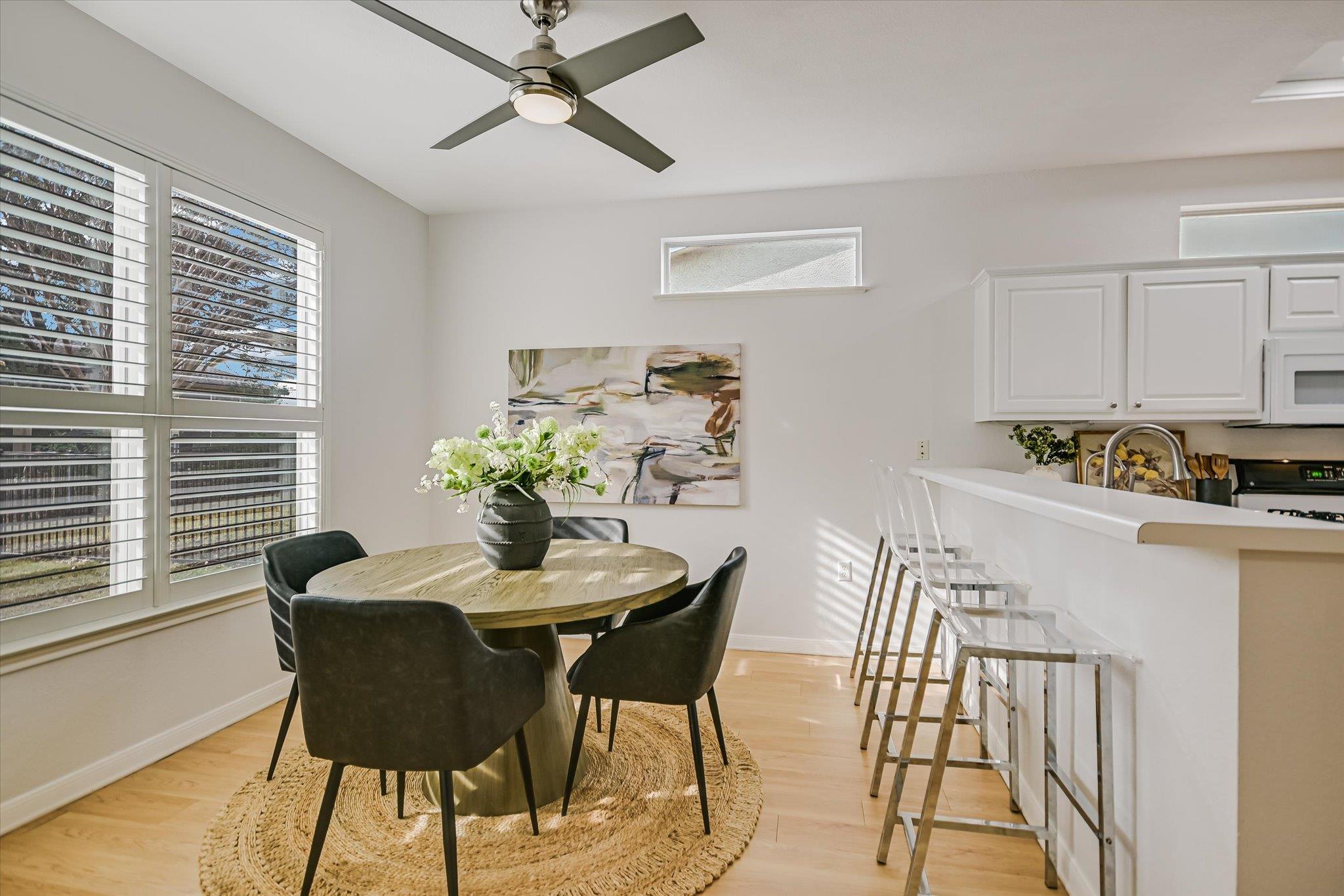 129 Enchanted Dr, Georgetown, TX 78633