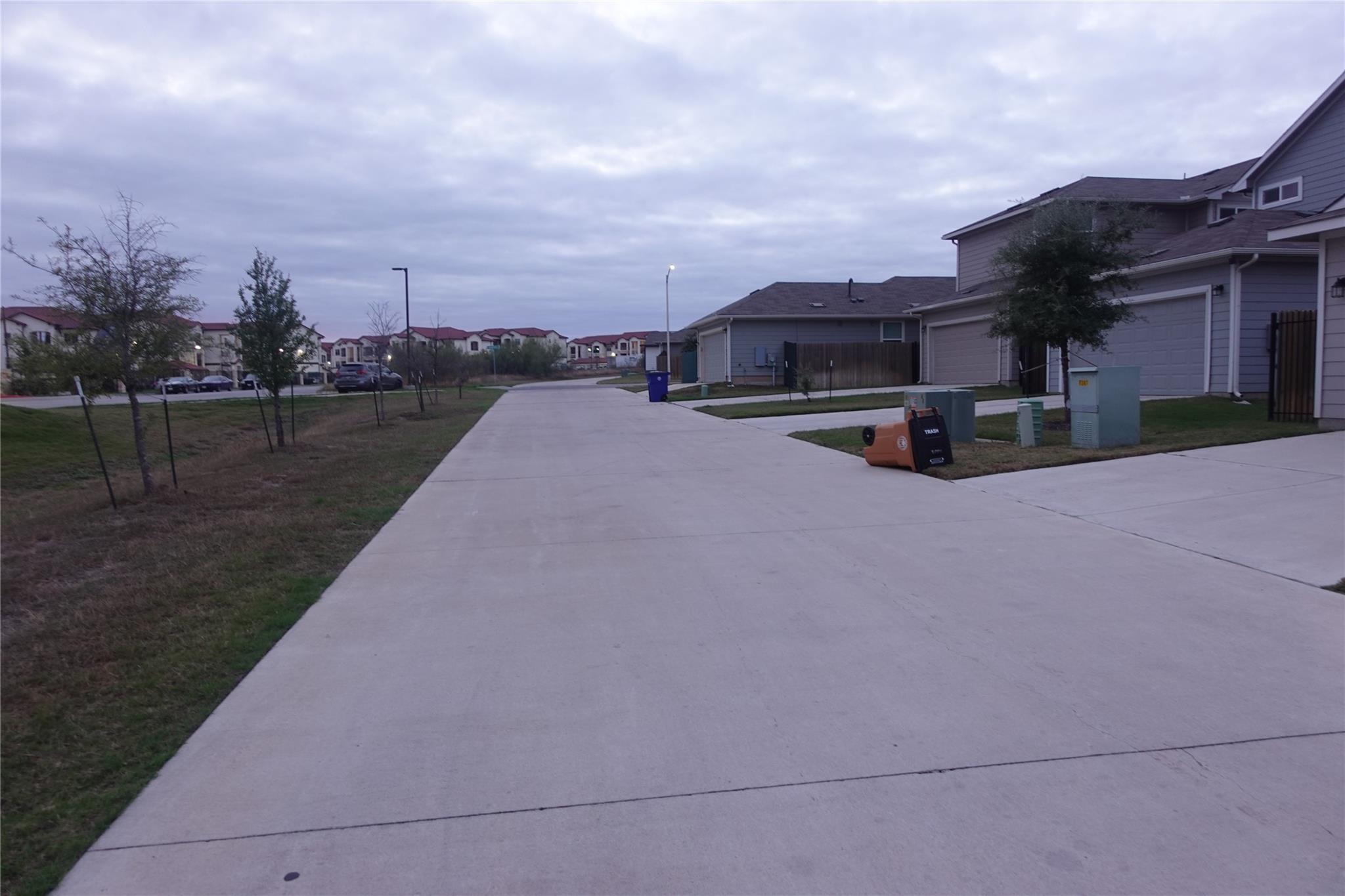 1709 Arborside Dr, Austin, TX 78754