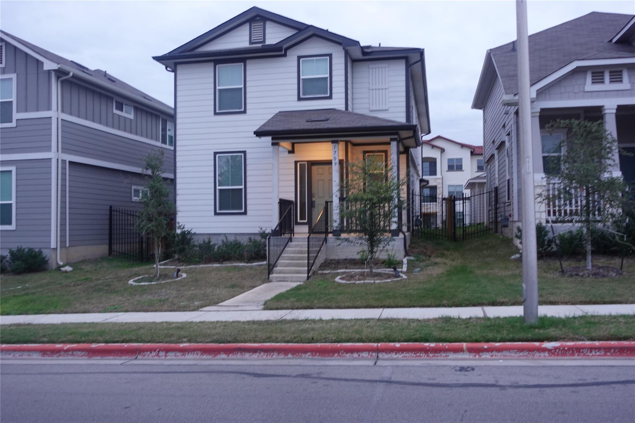 1709 Arborside Dr, Austin, TX 78754