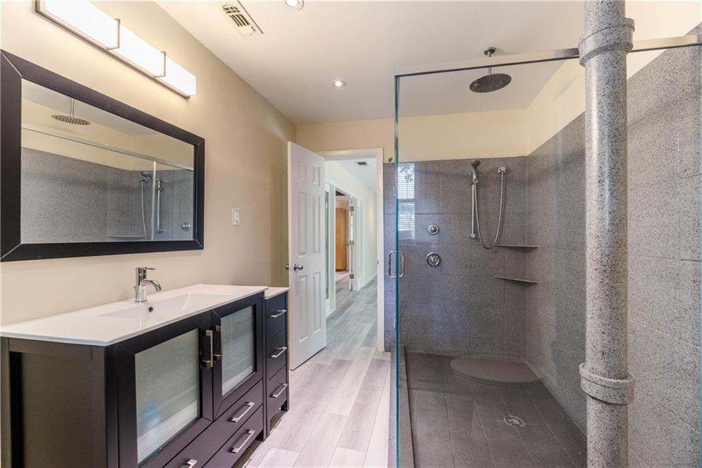 1704 Emilie Ln, Austin, TX 78731