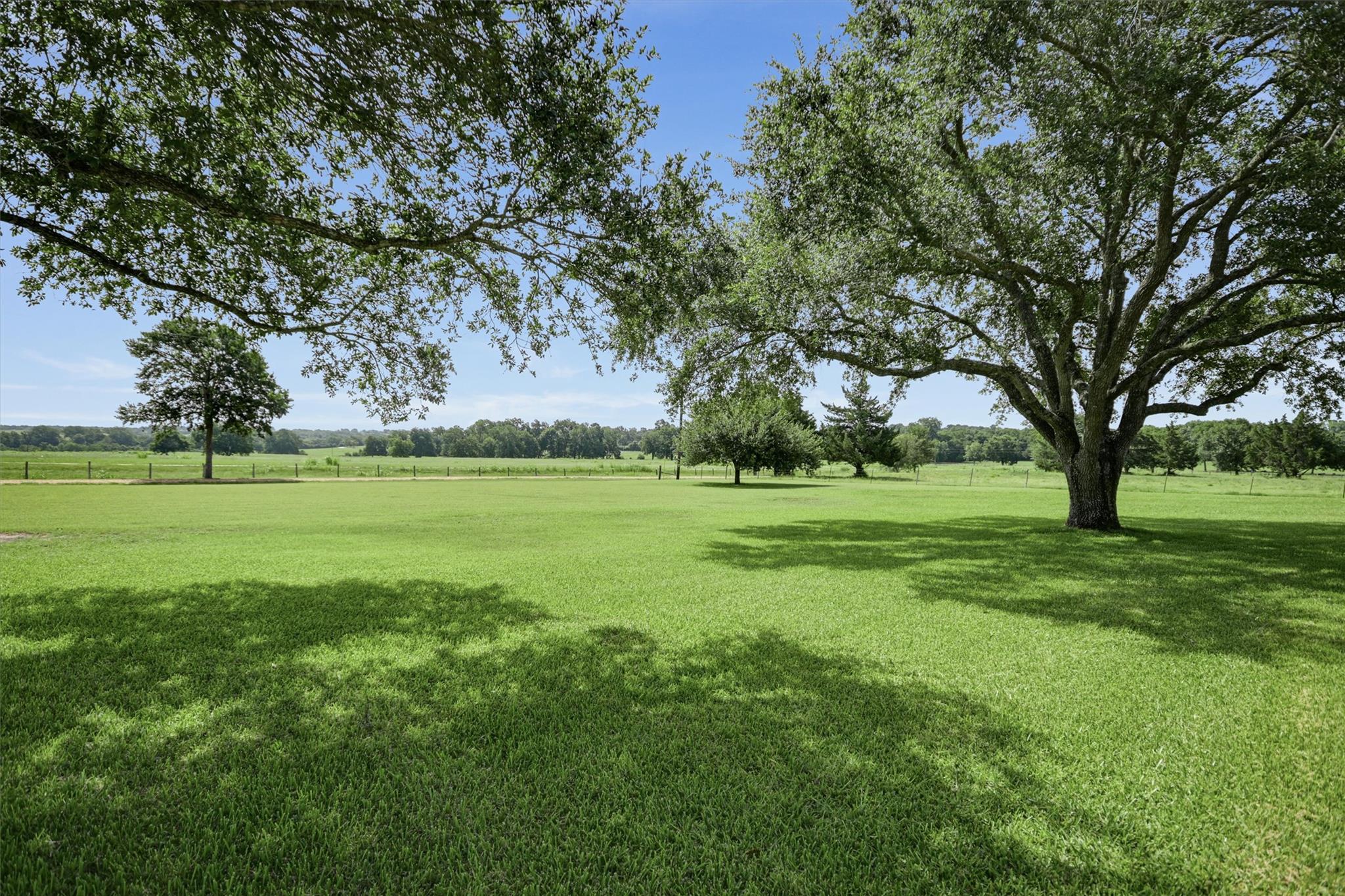 1700 Plum Ln, Brenham, TX 77833